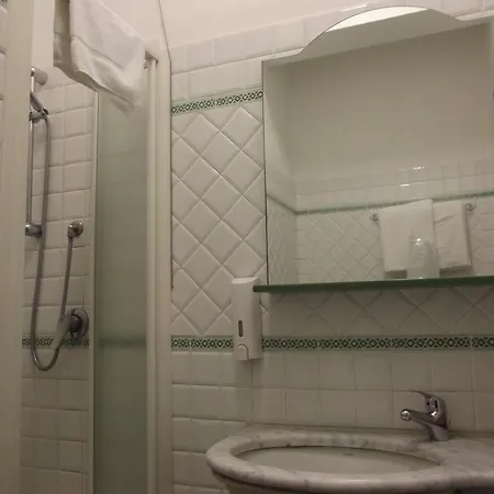 Hotel Acos 3*