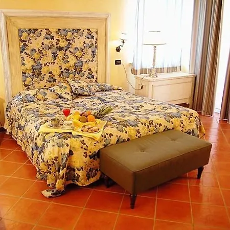 Hotell Acos 3*